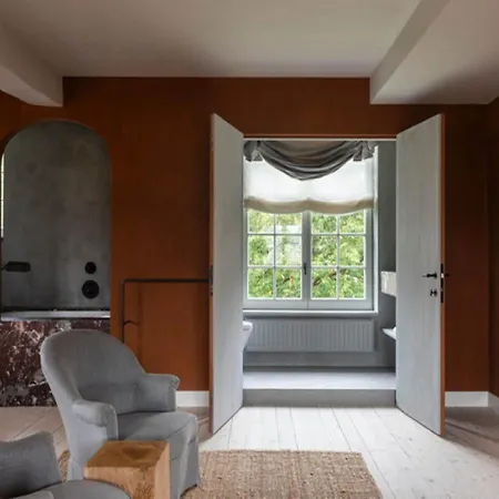 Stately 16-person Manor Farm In South Limburg Schimmert