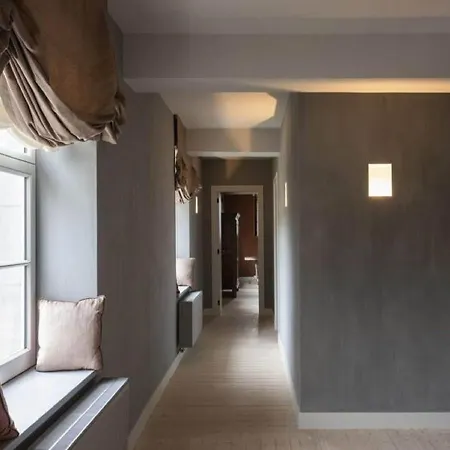 Vakantiehuis Modern In With Terrace