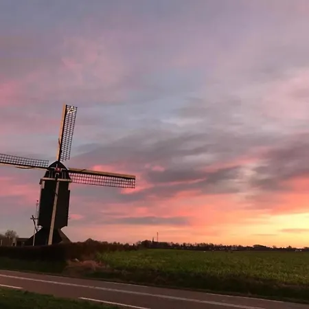 Stately 16-person Manor Farm In South Limburg Дом отдыха Schimmert