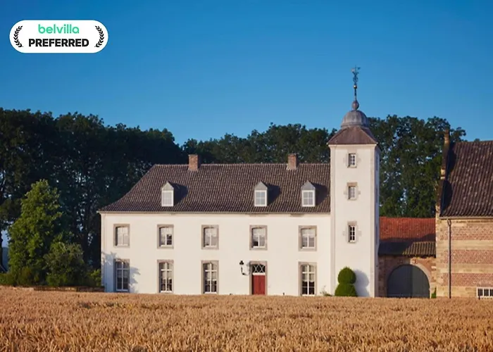Stately 16-person Manor Farm In South Limburg Дом отдыха Schimmert